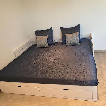 אביניון Charmant Studio De 23M2 מראה חיצוני תמונה