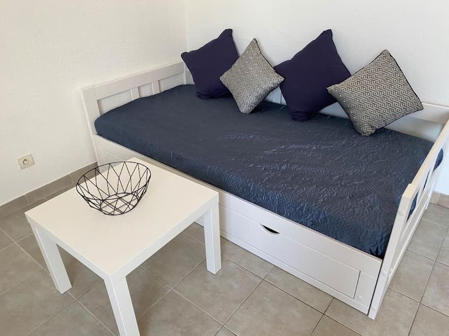 אביניון Charmant Studio De 23M2 מראה חיצוני תמונה
